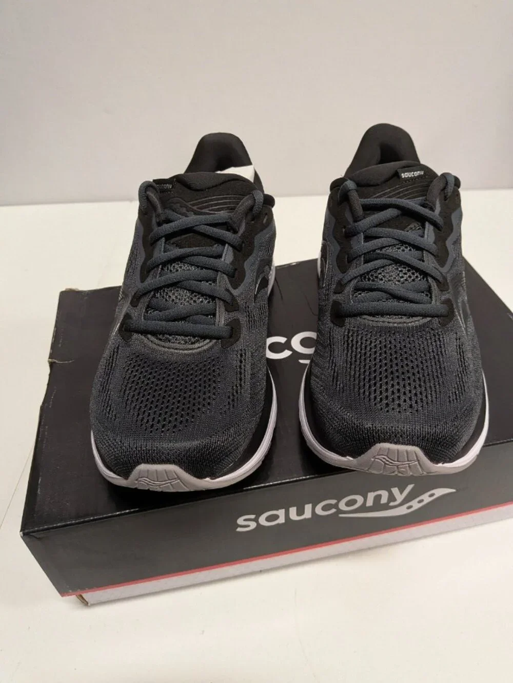 SAUCONY Womens Ride 14 Running Shoes US Size 7.5